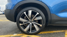 Volvo Xc40 P8 Recharge 300kW 78kWh First Edition 5dr AWD Auto Electric Estate